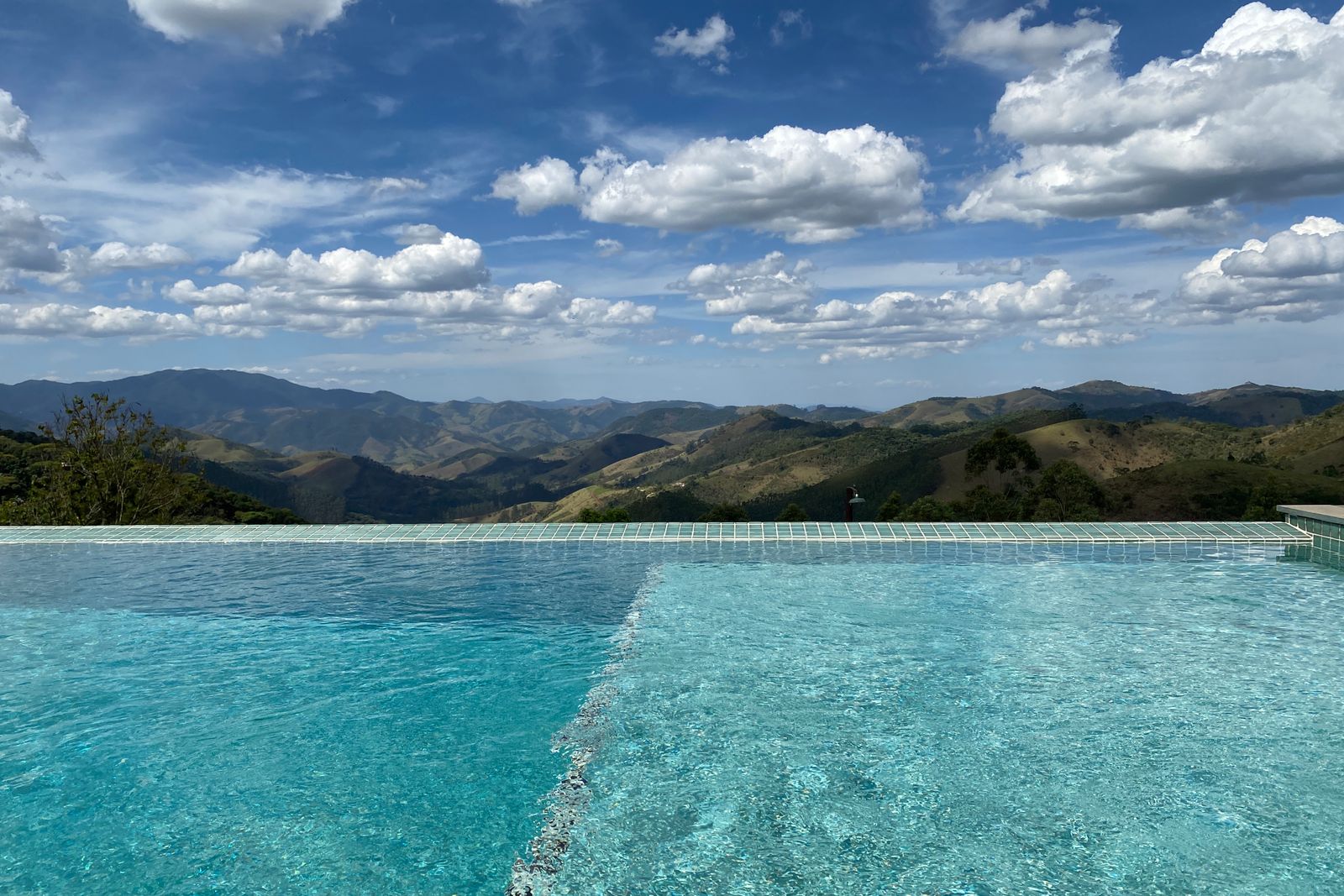 Meet & Dream — Vallarta Pools